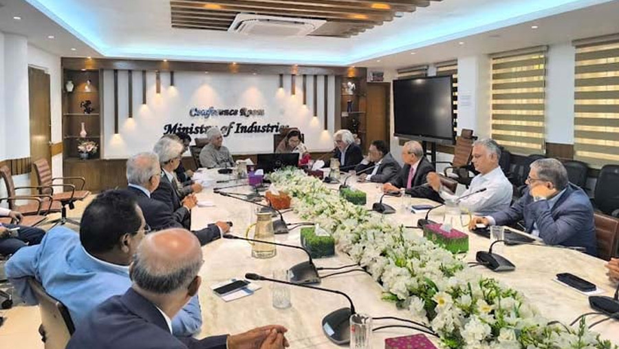 Business leaders meet Industries Adviser