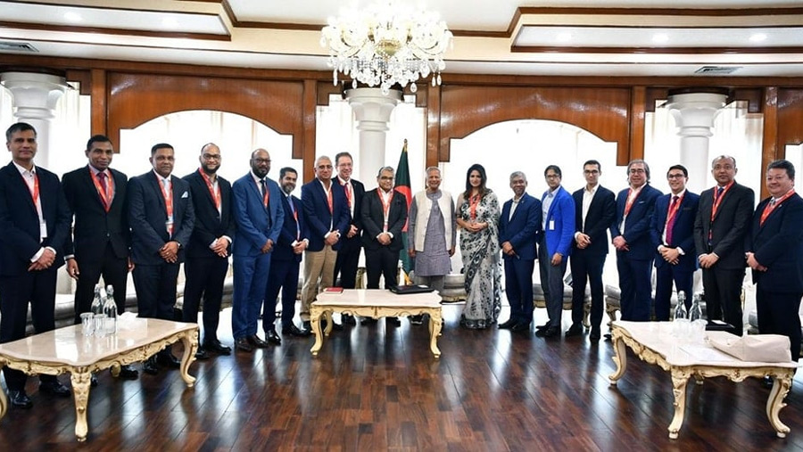Chief Adviser urges business executives to team up with govt