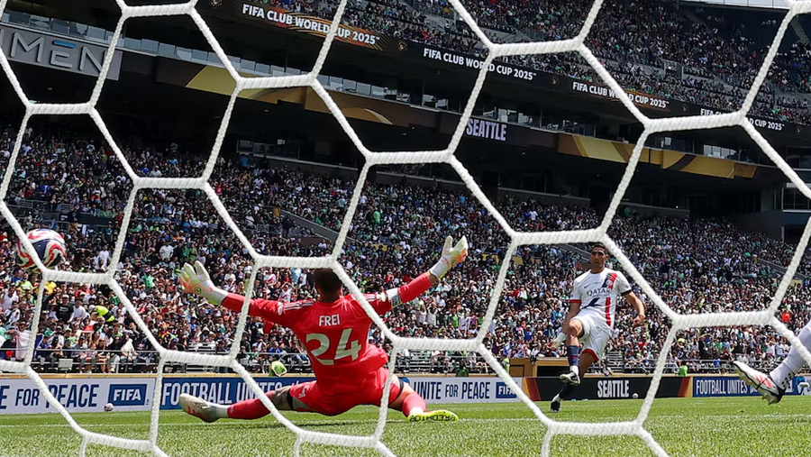 PSG beat Seattle to reach knockout stage at Club WC